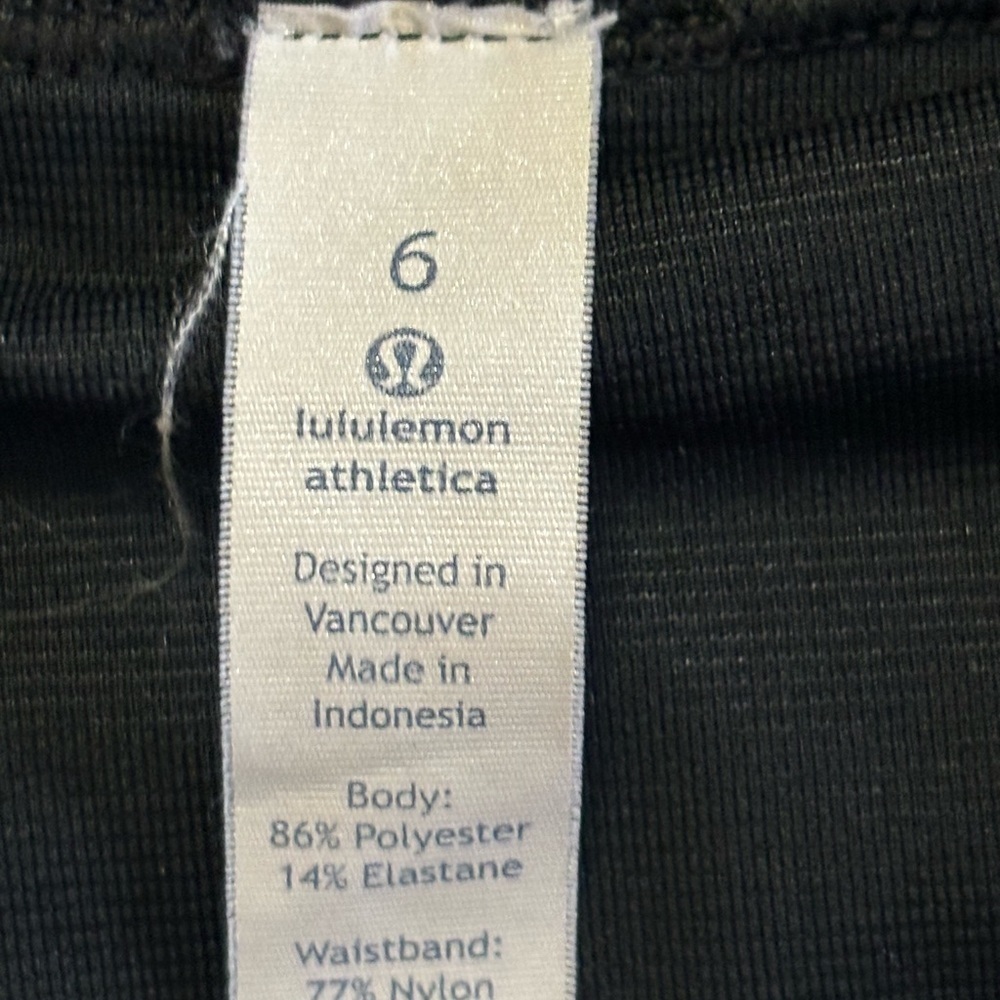 Lululemon Womens Run Times Short Size 6 - Picture 4 of 8